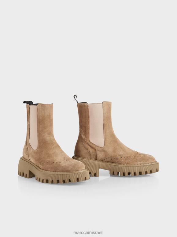 טופי בהיר Marc Cain מגפי צ'לסי עם ניטים הַנעָלָה 62FRR1564